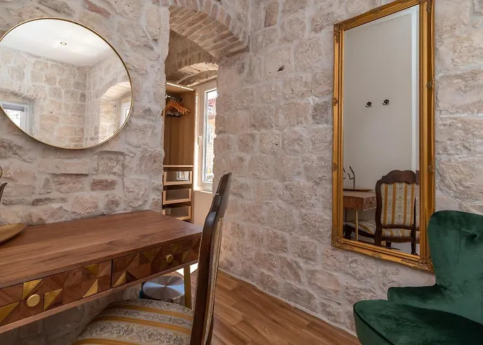 Gasthuis Providenca 3*